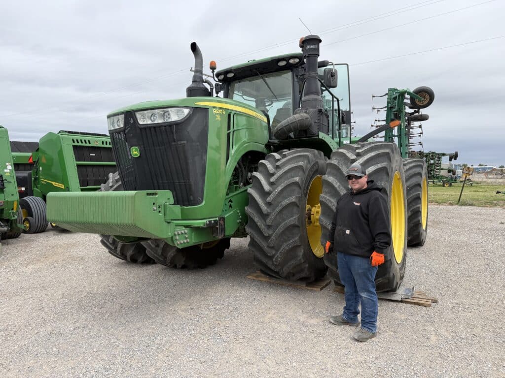 Ascenso Staff with Harvester